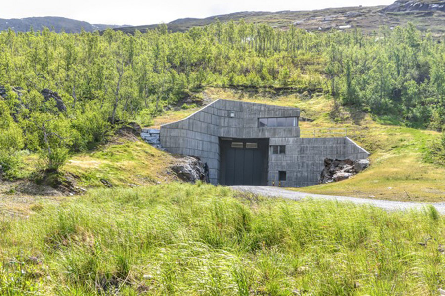 Entry portal at Kjensvatn power plant