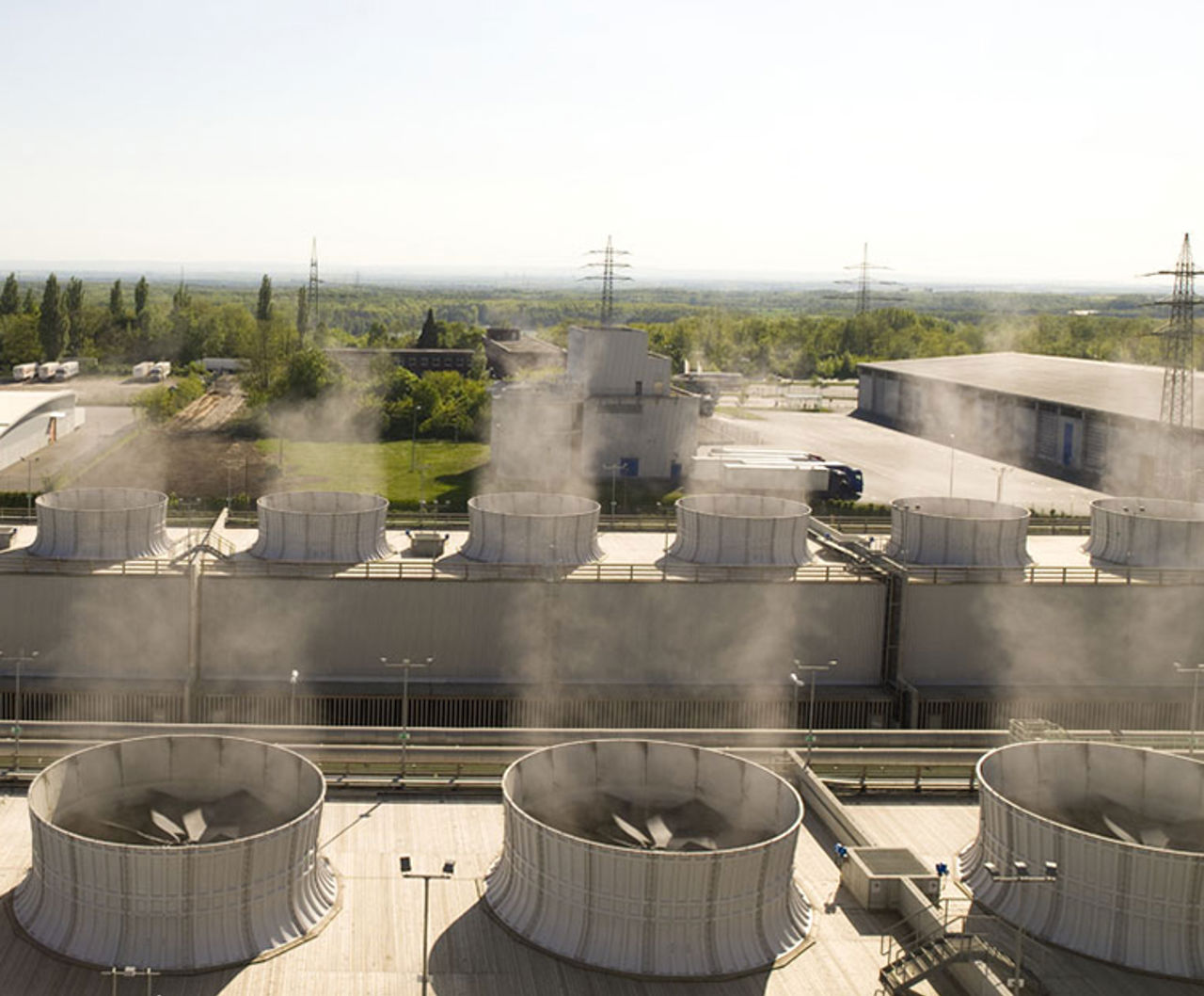 Roof of a thermal generation power plant