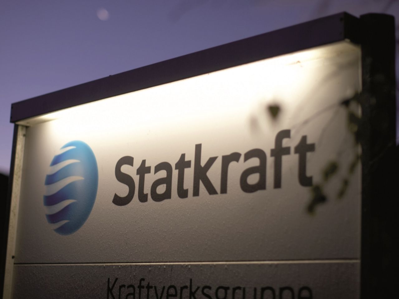 Sign with Statkraft logo